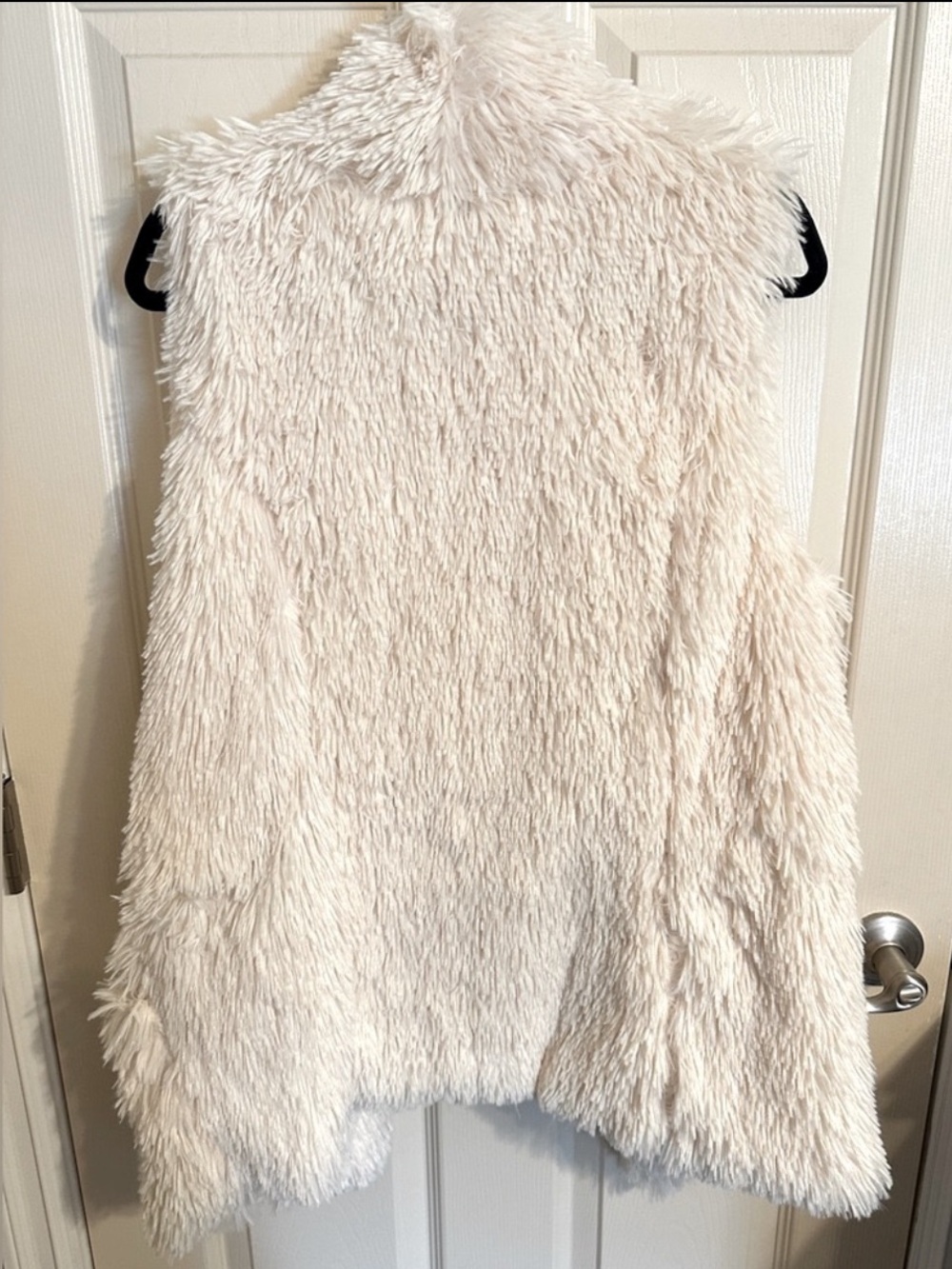 Democracy Sleeveless Draped Faux Fur Open Front Shaggy Waterfall Vest, Cream, M - Picture 4 of 8